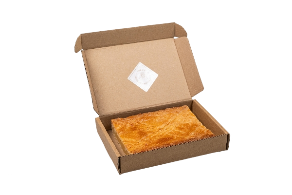 Halvdel af Postkage - Sorø