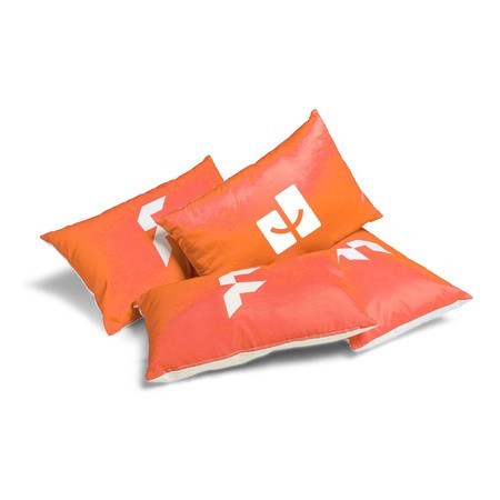 p_cushions.jpg